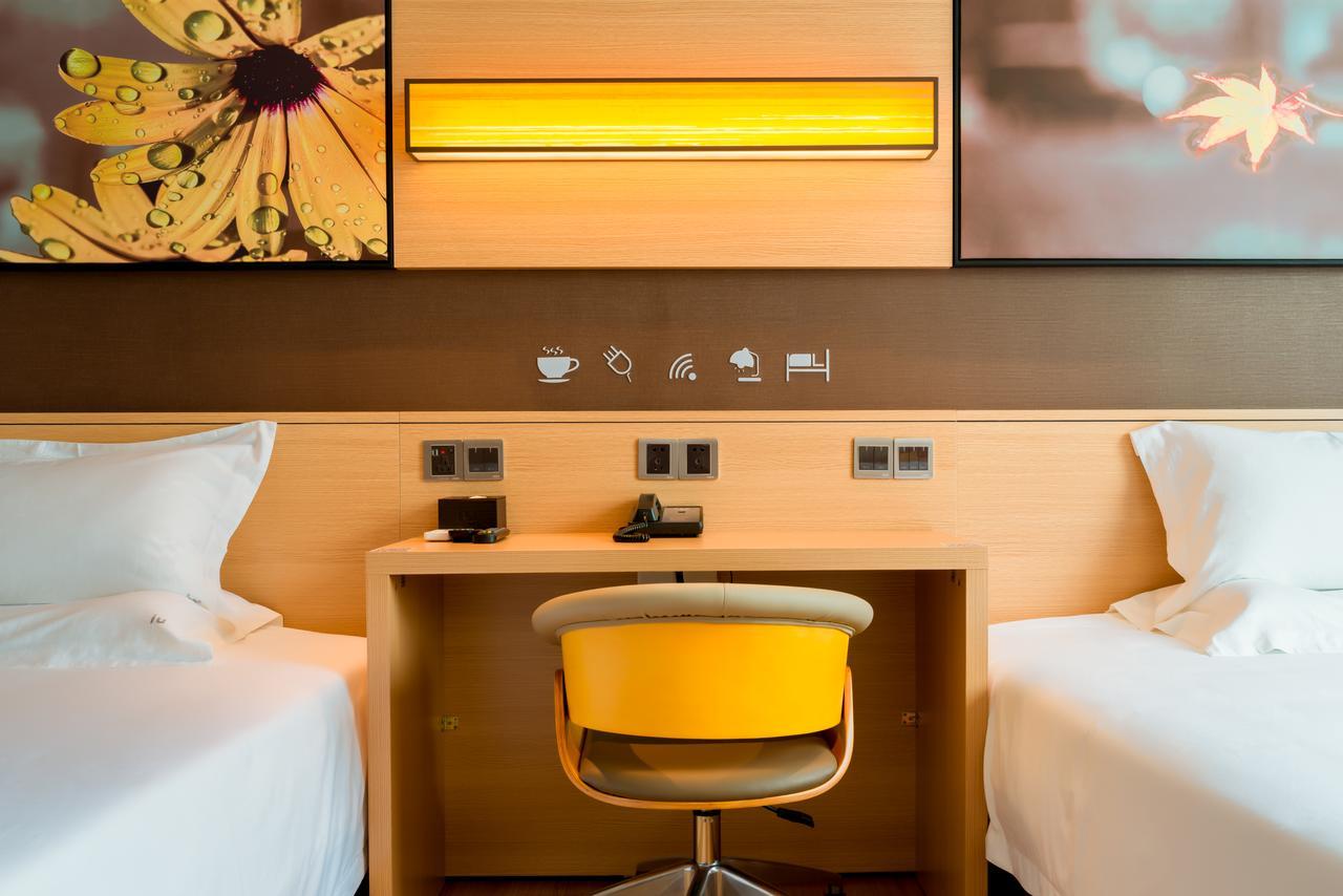 Iu Hotel Guiyang Shibei Road ภายนอก รูปภาพ